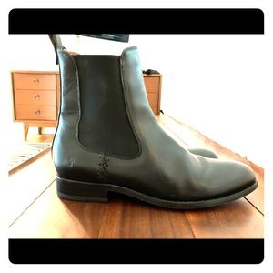 FRYE Melissa Chelsea Boots
